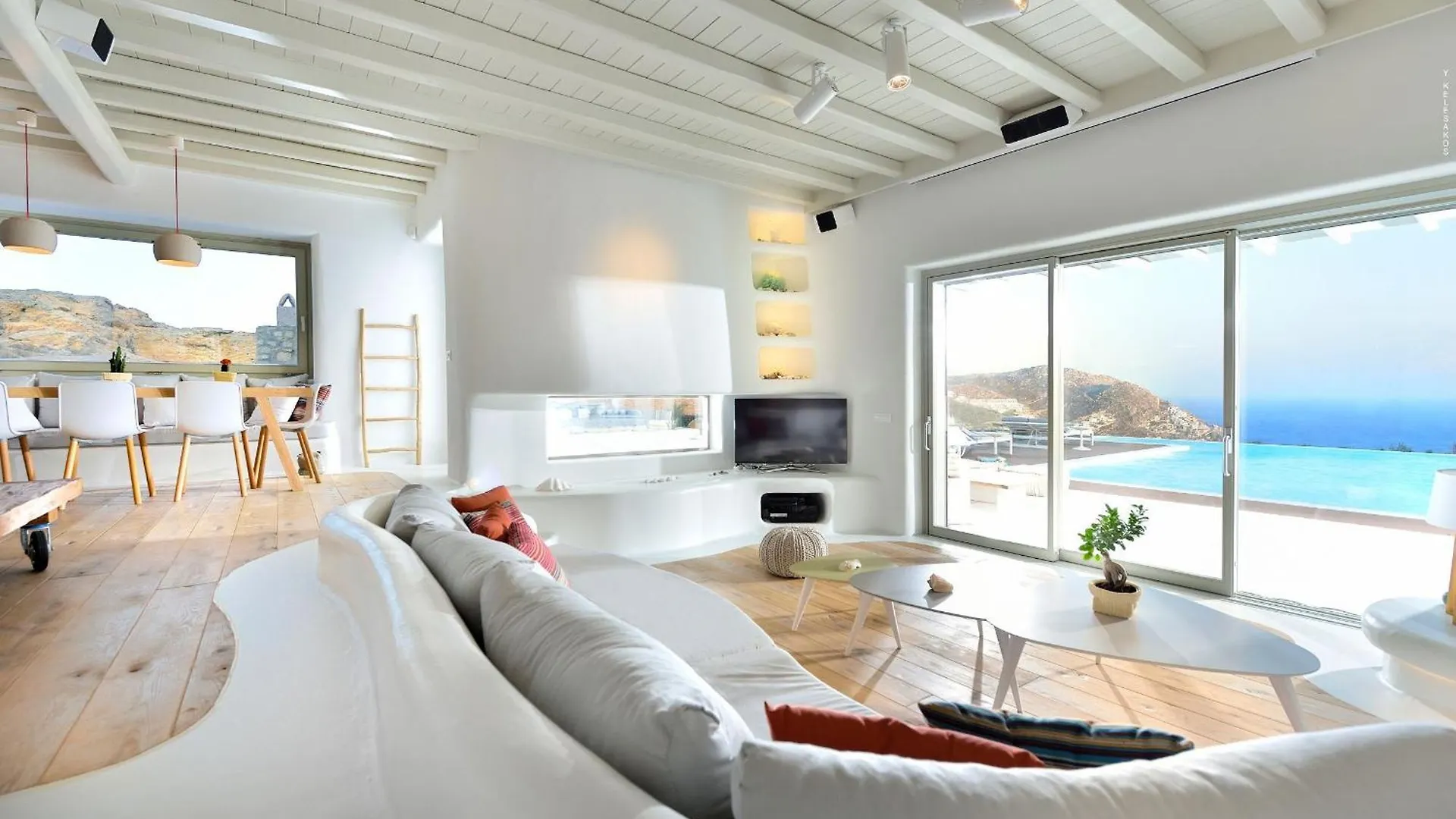 Outstanding Mykonos Villa 6 Bedrooms Villa Agamemnon Sauna Jacuzzi Panoramic Sea Views Elia  Elia (Mykonos)