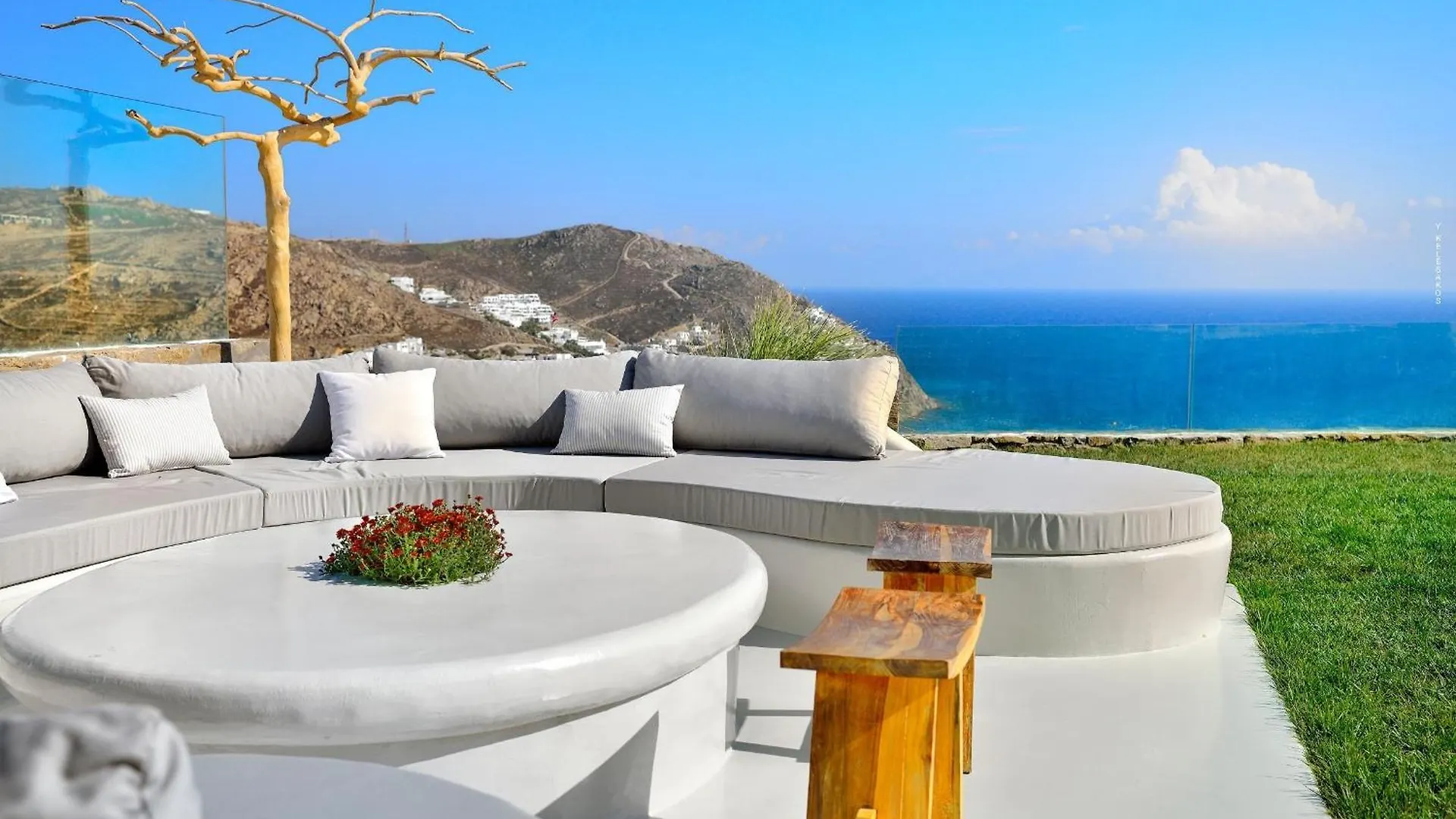 Outstanding Mykonos Villa 6 Bedrooms Villa Agamemnon Sauna Jacuzzi Panoramic Sea Views Elia